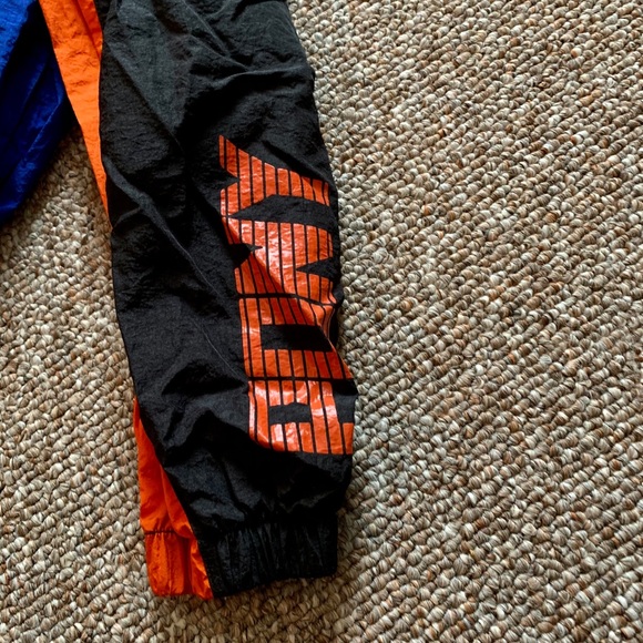 Forever 21 X Pony collaboration off shoulder set - Picture 5 of 6